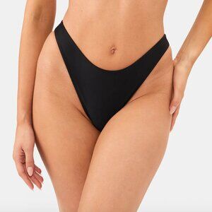 Nyud Arlo Swim Bottom | Black | Size L